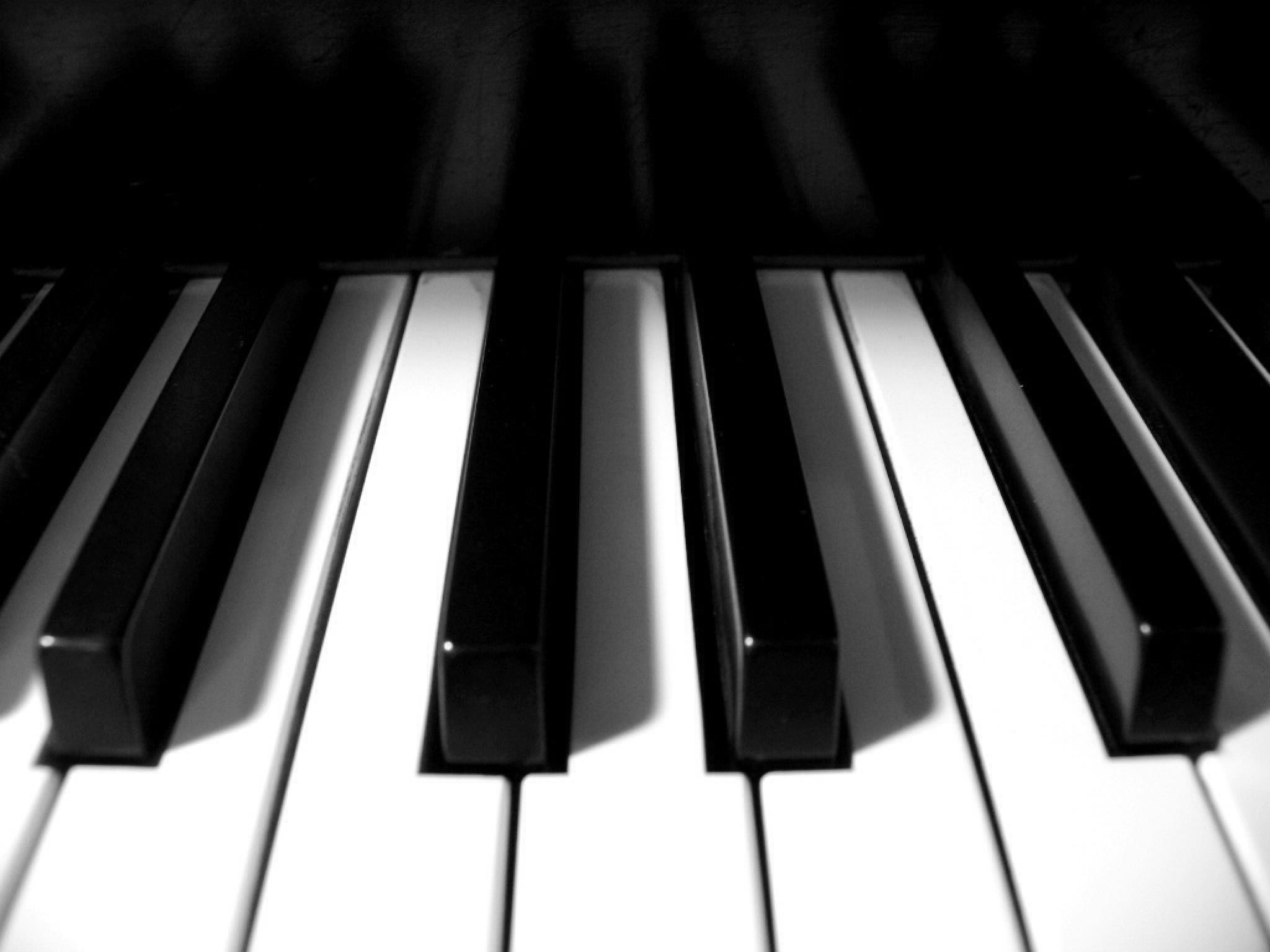 Clases de piano para principiantes o intermedios en línea o presencial